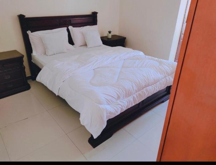 Masaki 2-Bedroom Apartment - Near The Ocean ダル・エス・サラーム エクステリア 写真